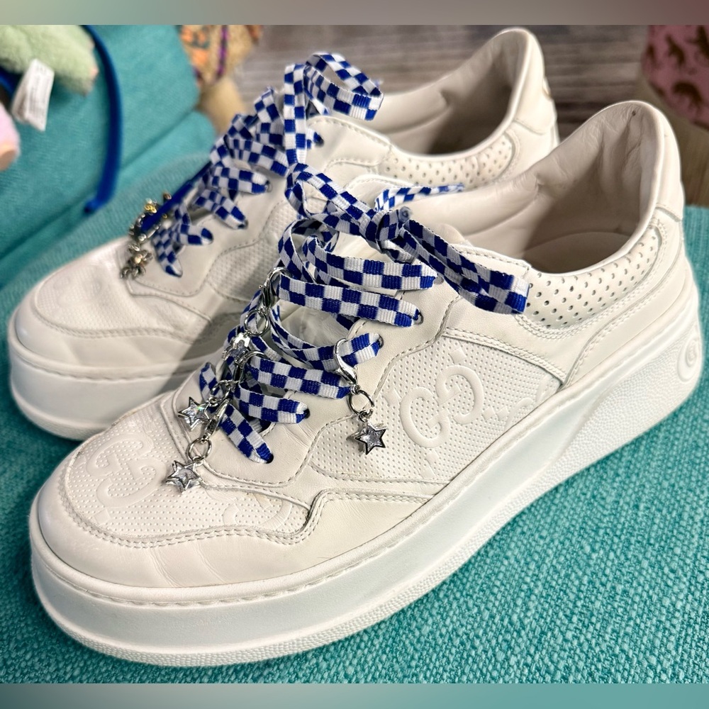 GUCCI GG EMBOSSED SNEAKERS, WOMENS, SIZE 39